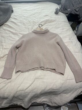 360 Cashmere Sweater